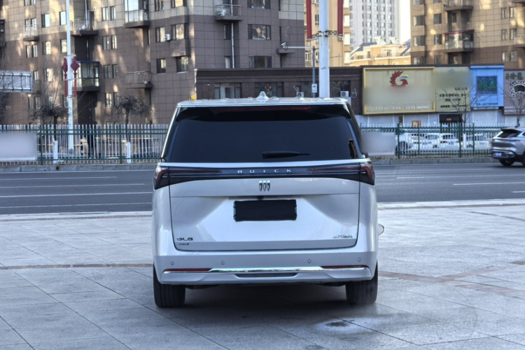别克GL8新能源 2025款 陆尚 尊享版 7座车身外观6004