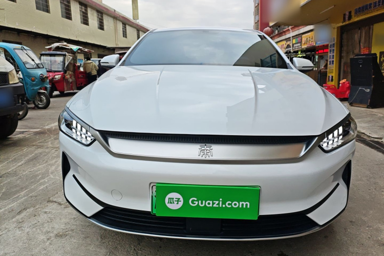 比亚迪 秦PLUS 2023款 冠军版 EV 510KM领先型车身外观2