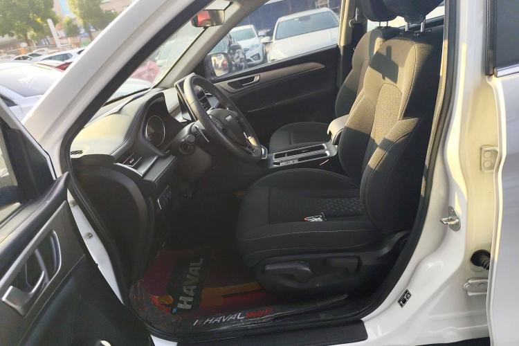 哈弗M6 2021款 PLUS 1.5T DCT精英智联型局部细节19