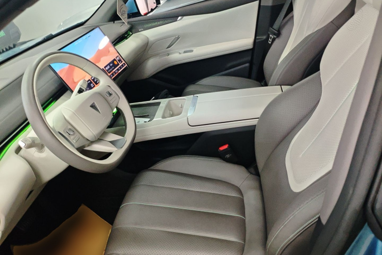 深蓝汽车 深蓝L07 2024款 300Max乾崑智驾ADS SE增程版局部细节19