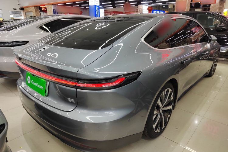 蔚来ET7 2024款 75kWh 行政版车身外观6005