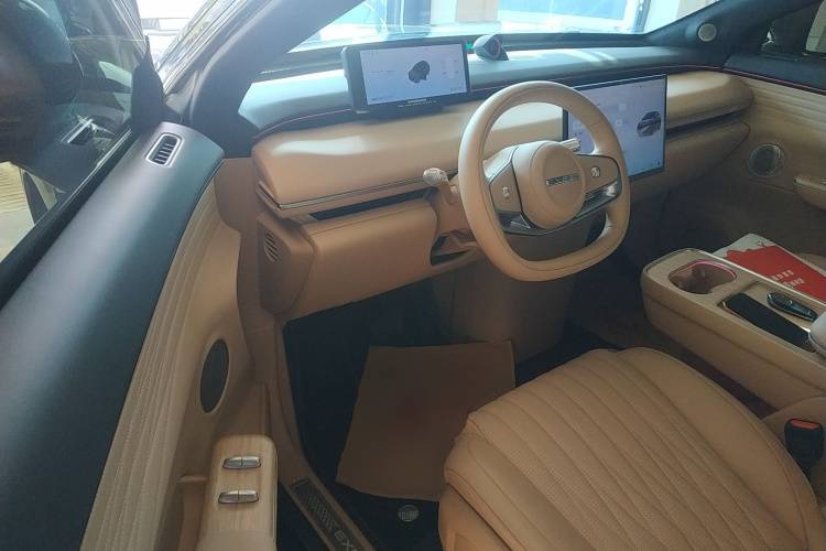 星途 星纪元 ET 2025款 增程 265 Max两驱城区辅助驾驶中控内饰20