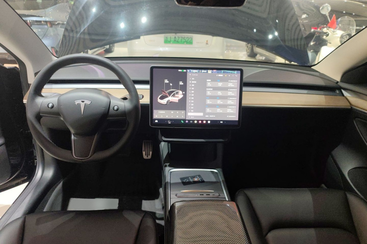 特斯拉 Model 3 2021款 改款 标准续航后驱升级版 3D1中控内饰12