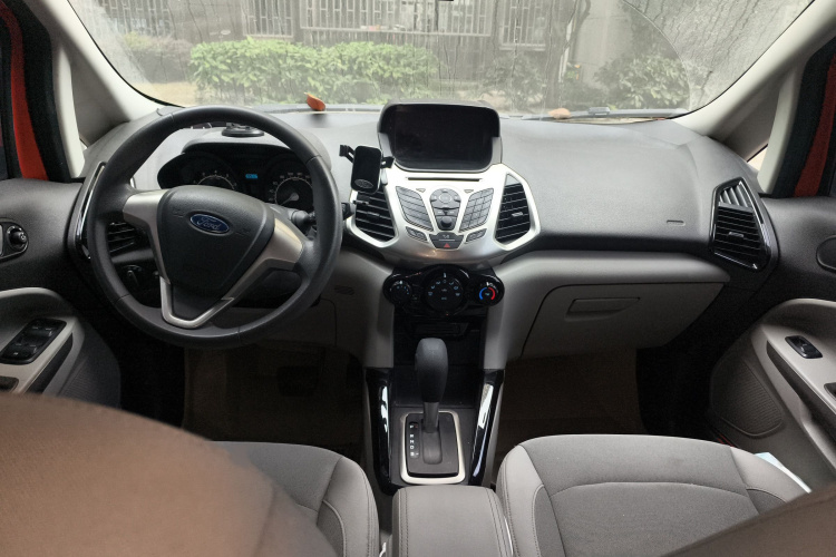 福特 翼搏 2013款 1.5L 自动风尚型中控内饰7002