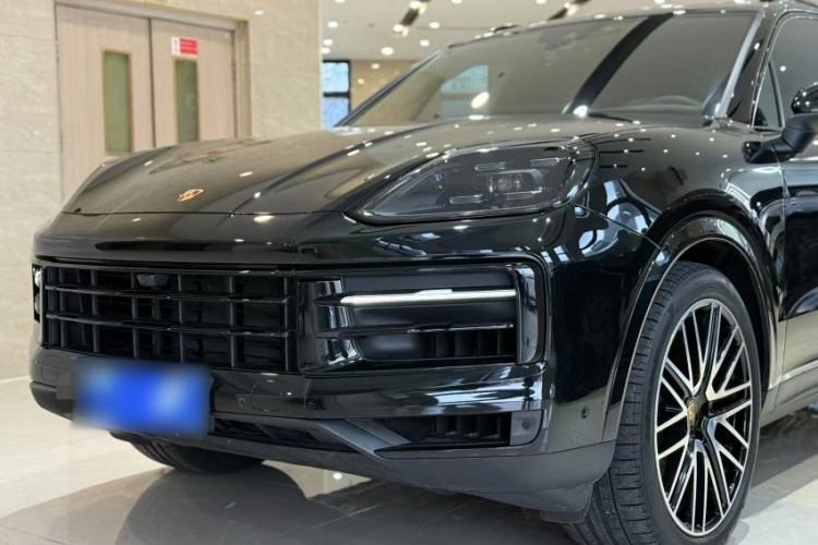 保时捷 2025款 Cayenne 3.0T车身外观6004