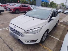 福特 福克斯 2018款 三厢经典 1.6L 自动舒适型智行版