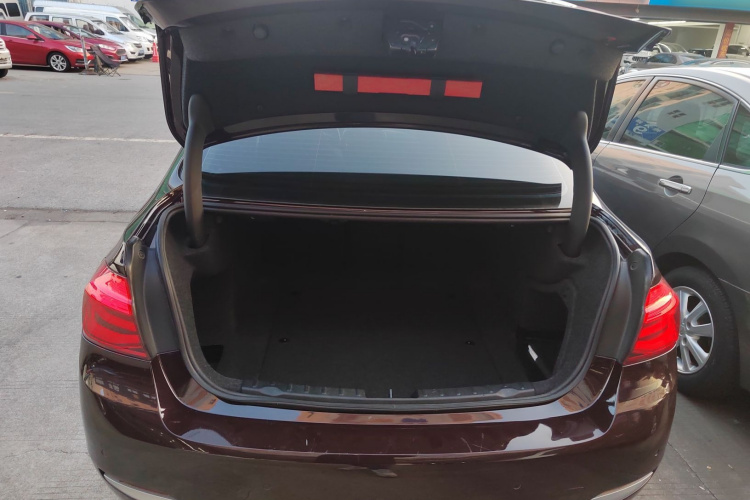 宝马3系 2018款 320Li 时尚型局部细节23