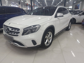 奔驰GLA 2019款 GLA 200 动感型