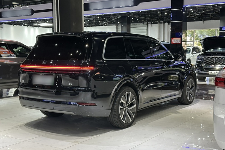 理想汽车 理想L9 2024款 Ultra车身外观6006