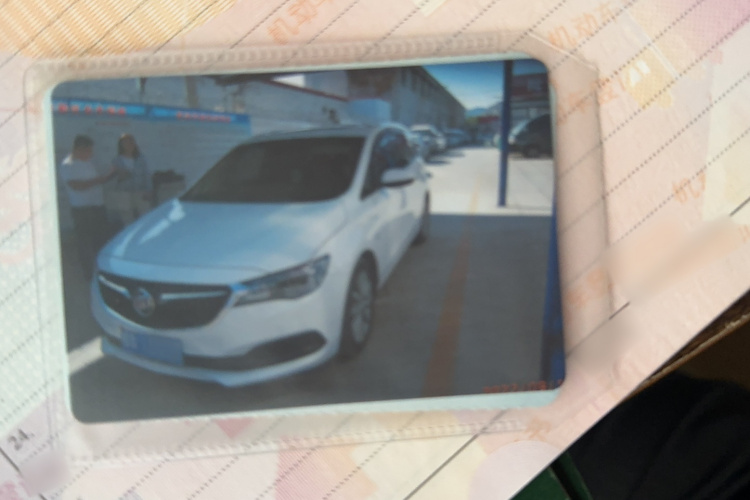 别克GL6 2019款 18T 6座互联尊贵型 国VI局部细节36