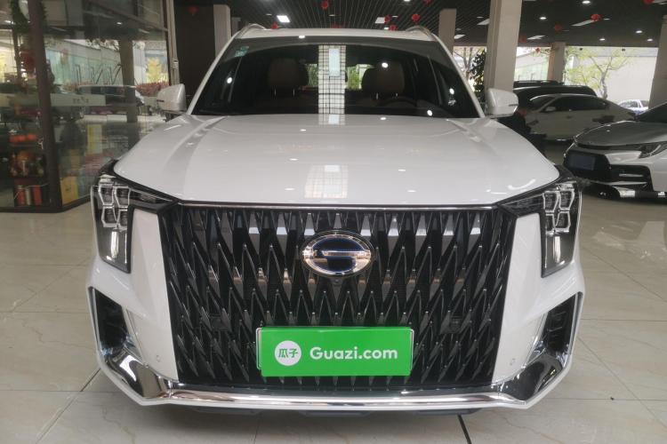 广汽传祺 传祺ES9 2024款 PHEV 143km Max车身外观2