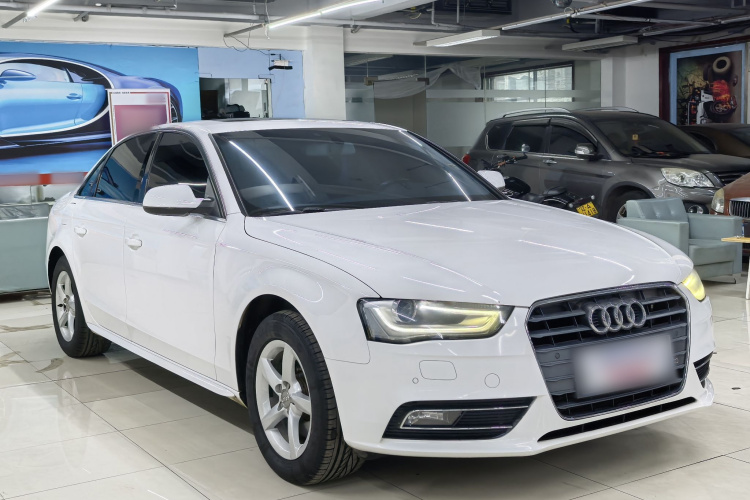 奥迪A4L 2015款 35 TFSI 自动标准型车身外观6002