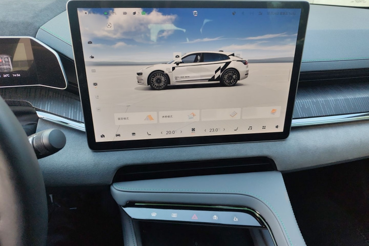 极氪001 2023款 ME版 100kWh局部细节16