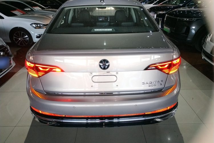 大众 速腾 2023款 300TSI DSG卓越版车身外观6