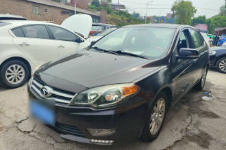 东南 V5菱致 2014款 1.5L 手动舒雅型