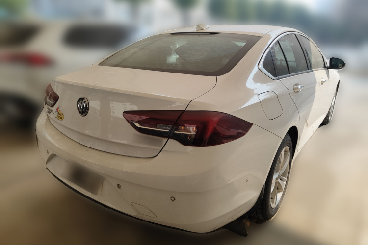 别克 君威 2017款 20T 豪华型车身外观7