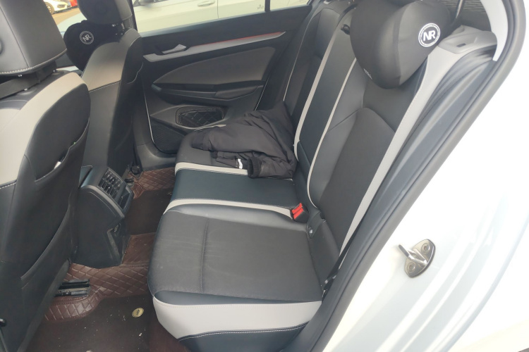 大众 高尔夫 2021款 280TSI DSG Pro中控内饰21