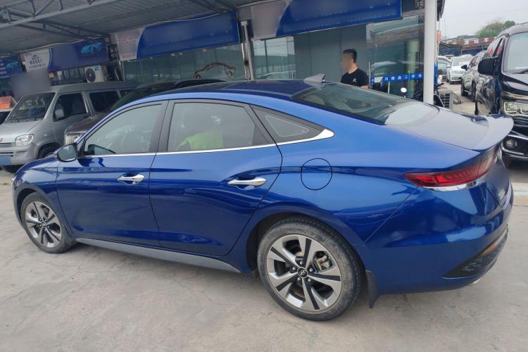 现代 菲斯塔 2019款 280TGDi 智速版 国VI车身外观6005