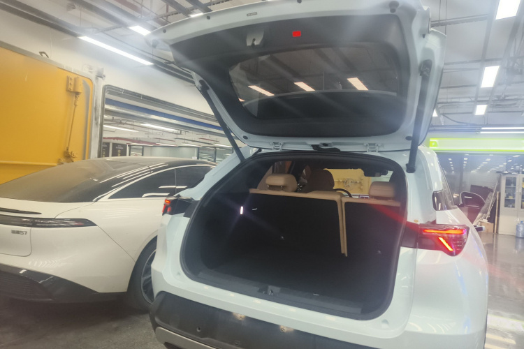 ARCFOX极狐 极狐 阿尔法T5(ARCFOX αT5) 2024款 660 MAX局部细节23