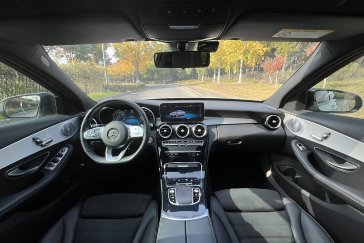 奔驰C级 2021款 C 260 星耀臻藏版中控内饰7005