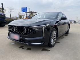 奔腾B70 2025款 龙耀版  1.5T 乐享定制型