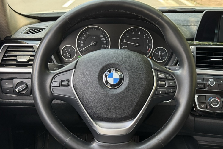 宝马3系 2018款 320Li 时尚型局部细节13