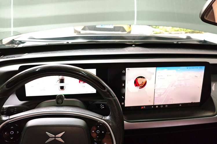 小鹏P7 2022款 480N+中控内饰7002