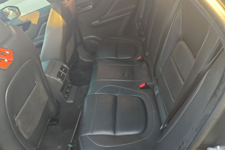 捷豹F-PACE 2016款 3.0 SC 四驱R-Sport运动版中控内饰21