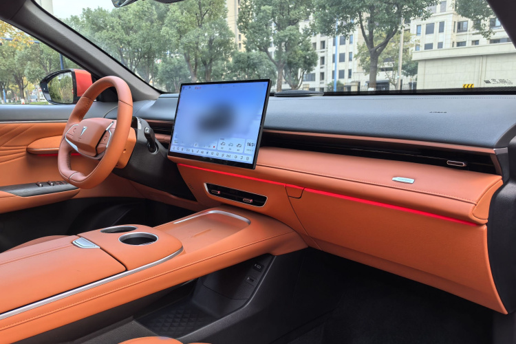 深蓝汽车 深蓝S07 2024款 215Max 乾崑智驾ADS SE增程版中控内饰7004