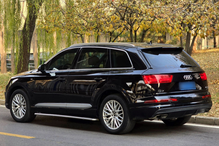 奥迪Q7 2018款 45 TFSI 技术型车身外观6003