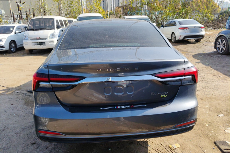 荣威i6 MAX新能源 2023款 EV 500天幕大客户版车身外观6