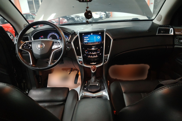 凯迪拉克SRX 2013款 3.0L 精英型中控内饰7002