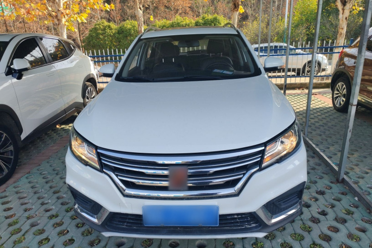 荣威RX3 2018款 1.6L CVT旗舰版车身外观2