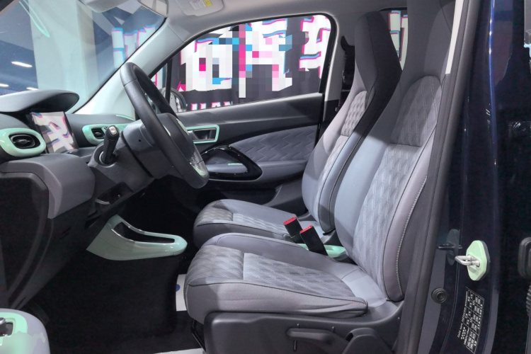 零跑汽车 零跑T03 2021款 400豪华版中控内饰19