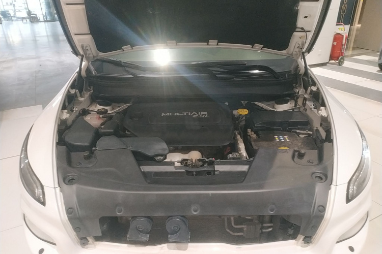 Jeep 自由光 2017款 2.4L 优越版局部细节24