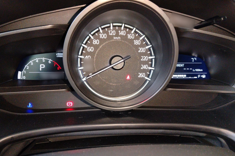 马自达3 昂克赛拉 2019款 云控版 三厢 1.5L 自动豪华型 国VI局部细节14