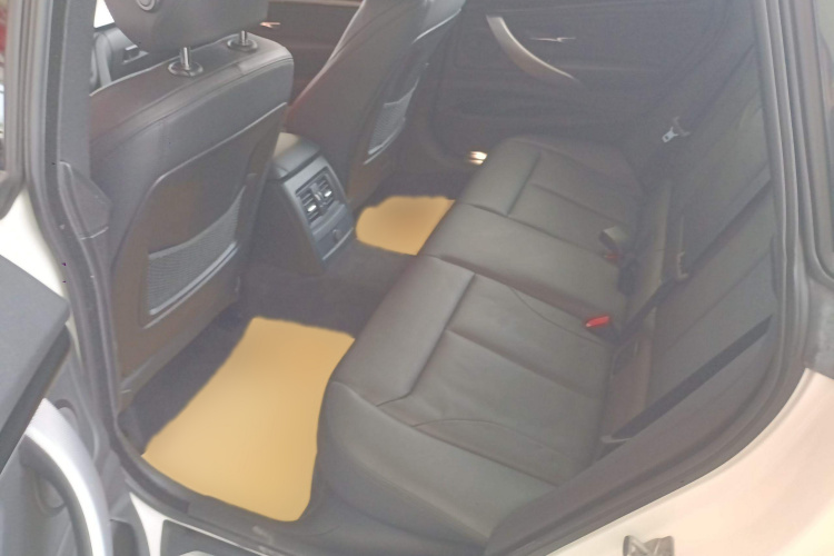 宝马3系GT 2013款 328i 风尚设计套装中控内饰7001