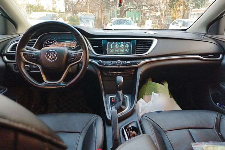 别克 阅朗 2019款 18T 自动互联精英型 国V中控内饰12