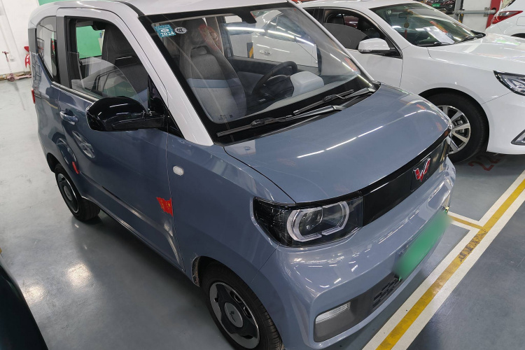 五菱汽车 宏光MINIEV 2021款 马卡龙时尚款 磷酸铁锂车身外观6003