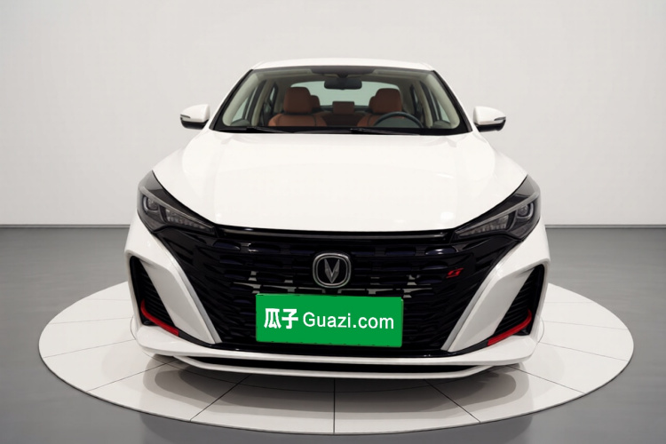 长安 逸动 2022款 PLUS 蓝鲸NE 1.4T GDI DCT尊贵版车身外观2