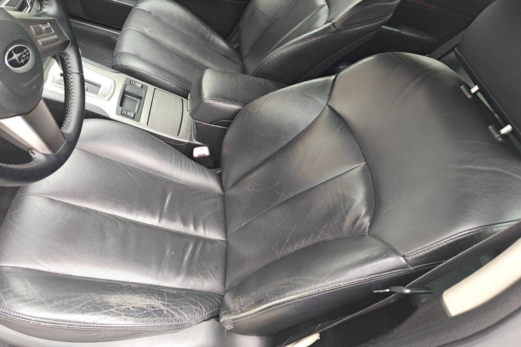 斯巴鲁 傲虎 2010款 2.5i豪华版局部细节19