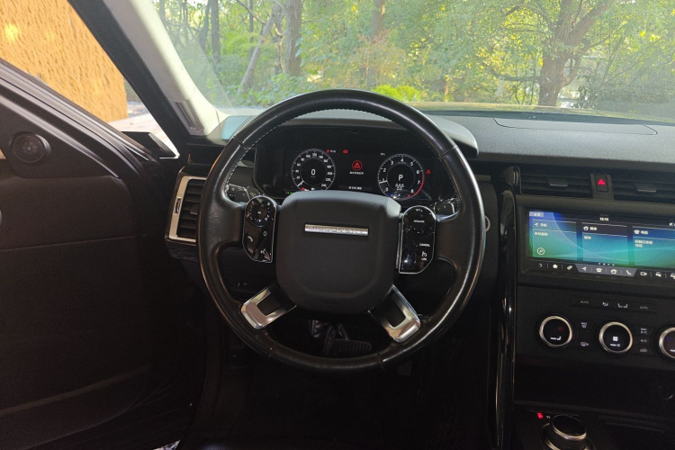 路虎 发现 2019款 3.0 SC V6 SE中控内饰13