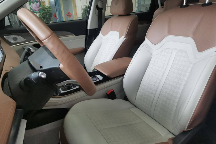 捷途X70 C-DM 2024款 远航版PRO 7座中控内饰19