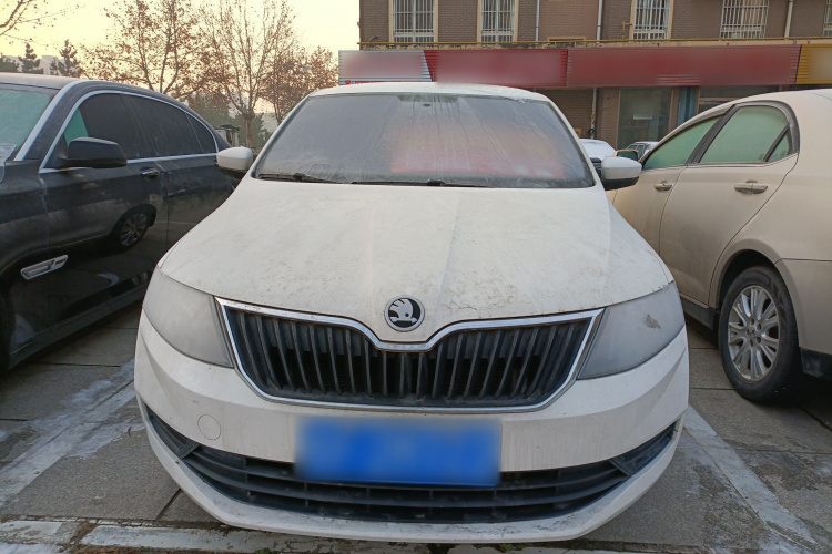 斯柯达 昕动 2018款 1.6L 自动标准版车身外观2