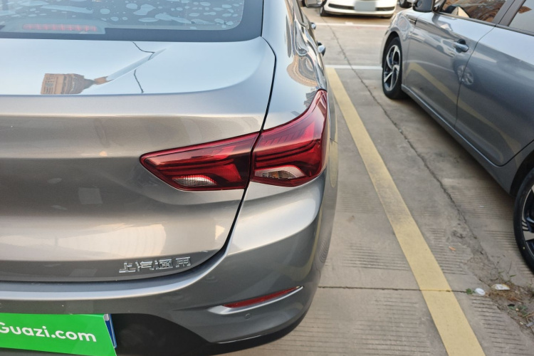 雪佛兰 科沃兹 2020款 325T 自动欣悦版车身外观6006