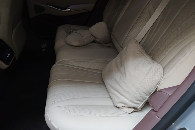 腾势Z9GT 2024款 630四驱Pro版中控内饰7004