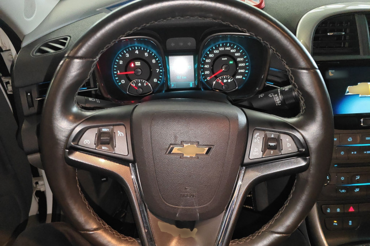 雪佛兰 迈锐宝 2014款 2.0L 自动豪华版中控内饰13