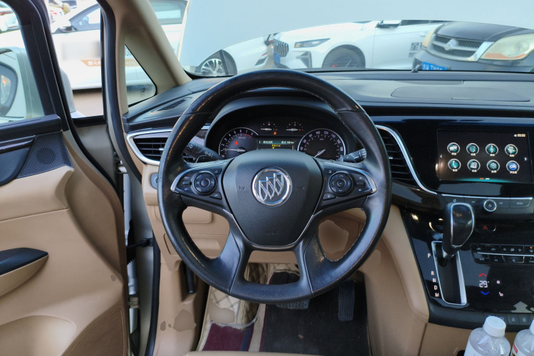 别克GL8 2017款 ES 28T 豪华型 国V中控内饰13