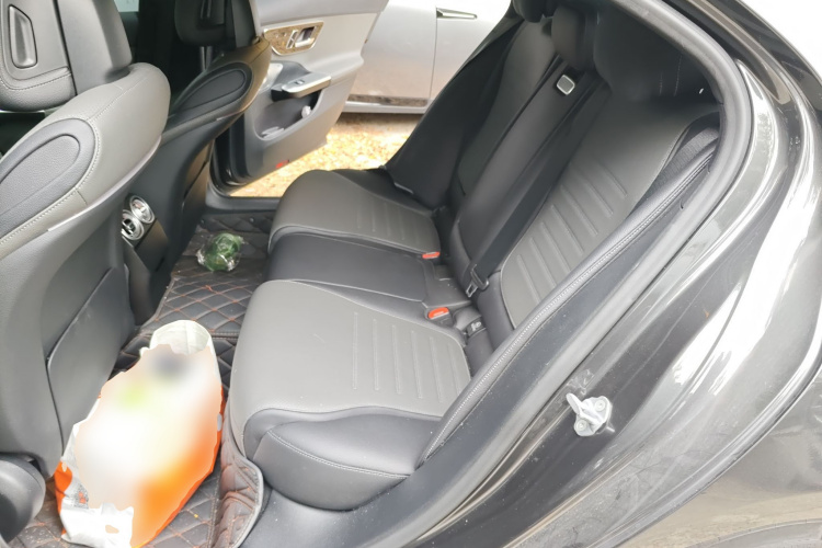 奔驰C级 2022款 C 200 L 运动版中控内饰21