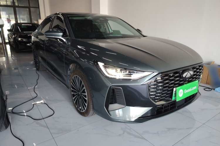 奇瑞 风云A8L 2025款 1.5TGDI 145km 豪华型车身外观3